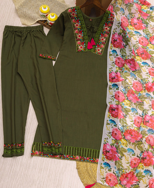 Mehfil-e-Resham – Noor