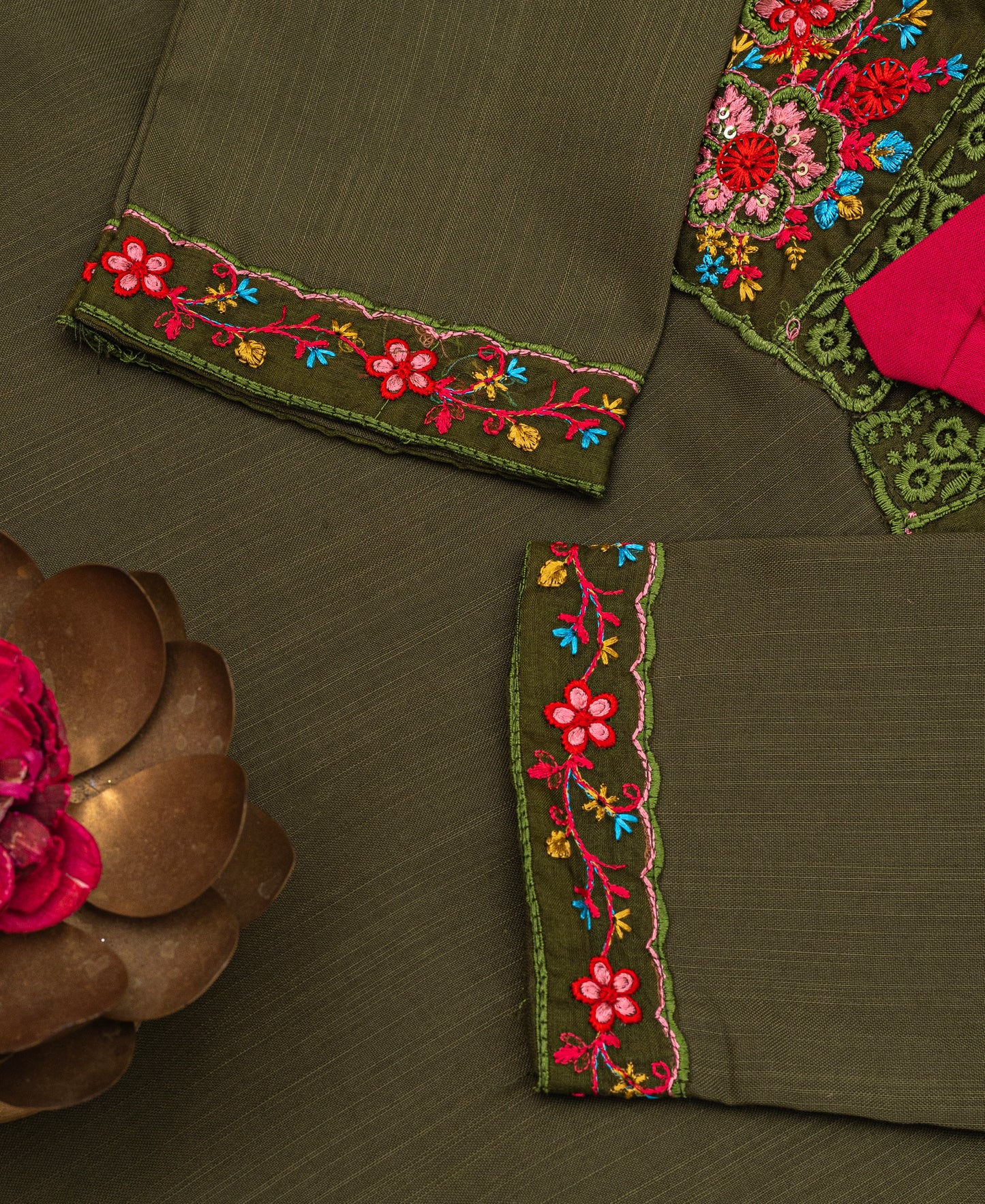 Mehfil-e-Resham – Noor