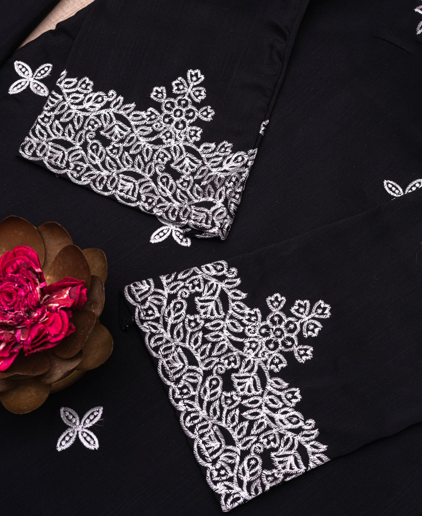 Mrinalini – मृणालिनी