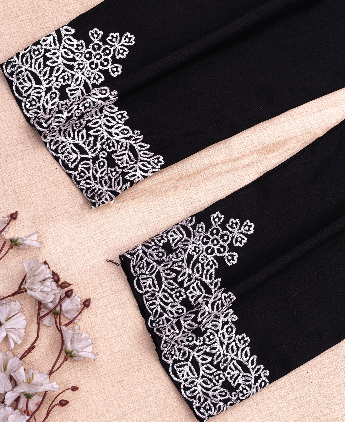 Mrinalini – मृणालिनी