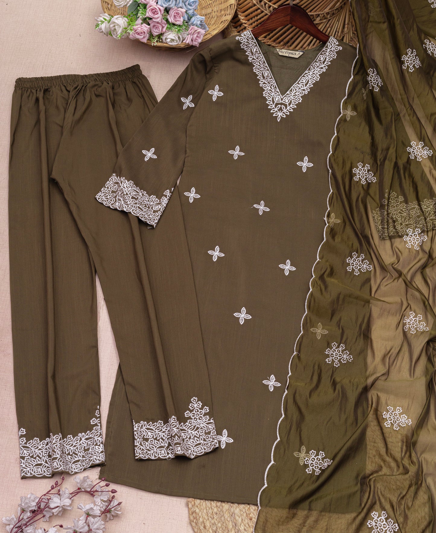 Pitambar – पीताम्बर