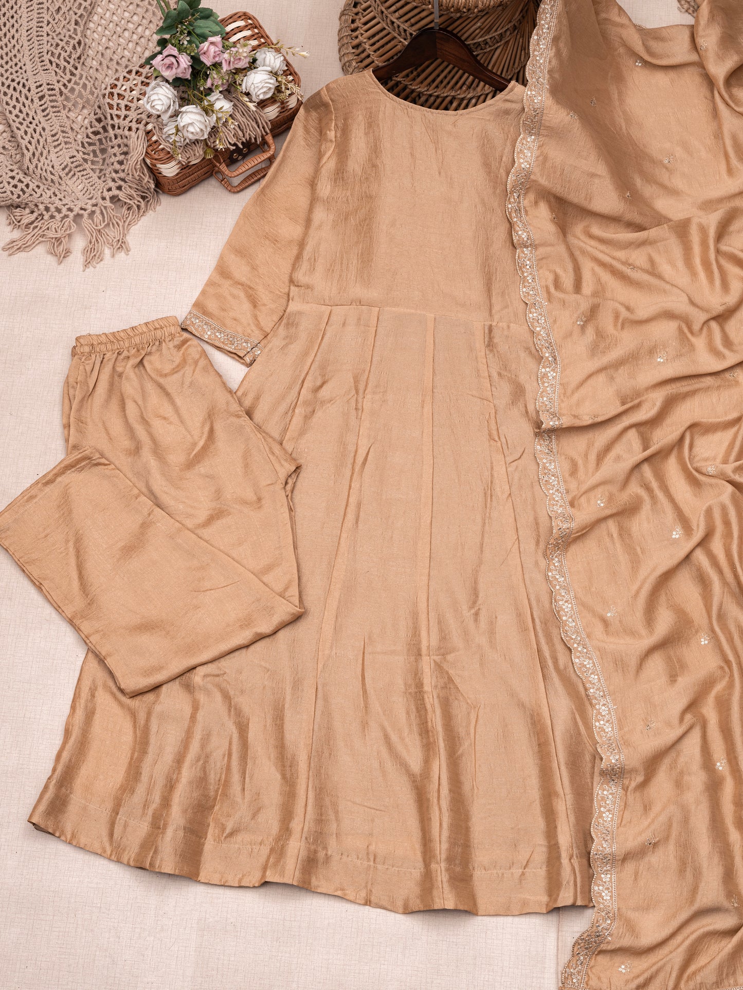 Rooh-e-Husn | रूह-ए-हुस्न